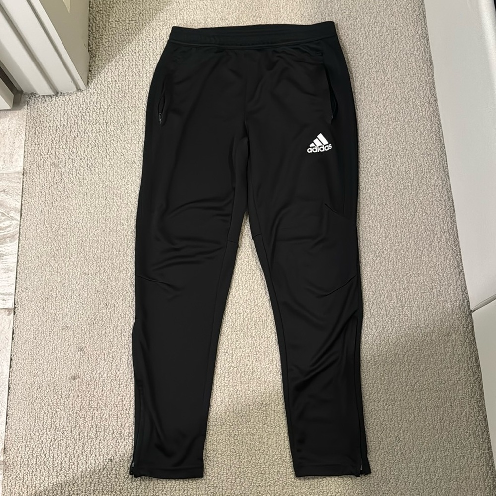 Men’s Adidas Jogger Pants - Size M